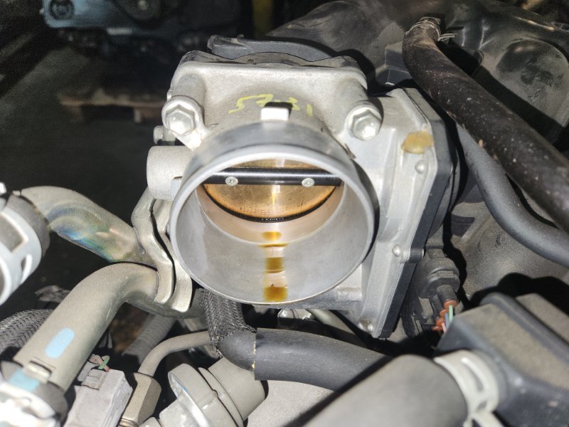 Заслонка дроссельная Toyota Crown GRS181 4GR-FSE 2005 (б/у)