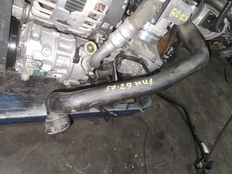 Патрубок нижний Volvo V70 B4204T 2016 (б/у)