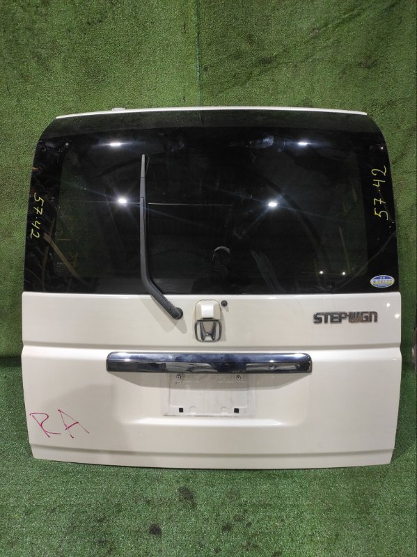 Дверь задняя багажника Honda Stepwgn RF3 K20A (б/у)
