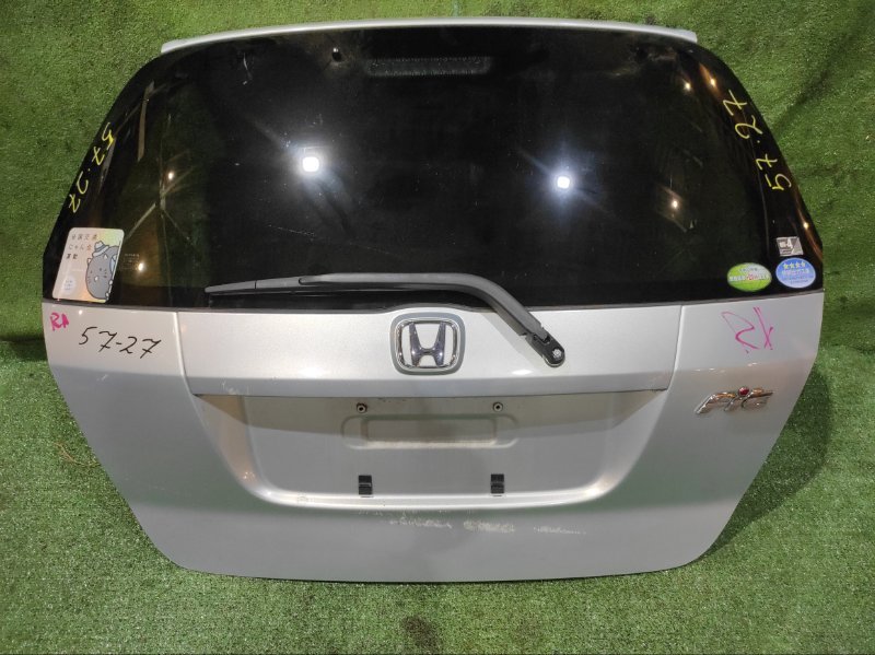 Дверь задняя багажника Honda Fit GD1 L13A (б/у)