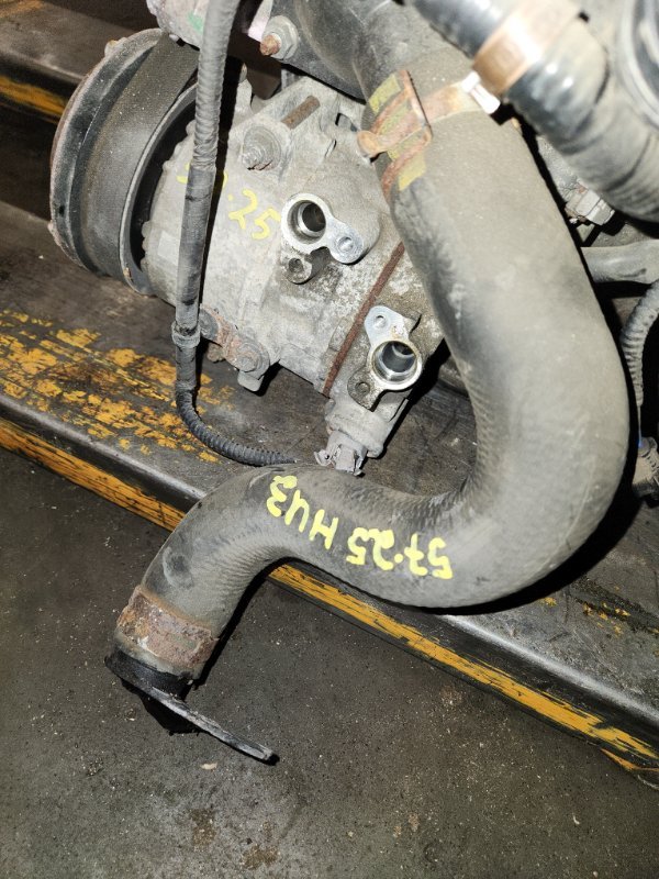 Патрубок нижний Toyota Voxy ZRR75 3ZR-FAE 2008 (б/у)