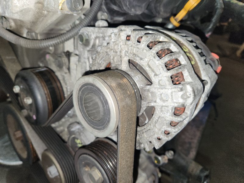 Генератор Nissan Tiida NC11 HR15DE 2007 (б/у)
