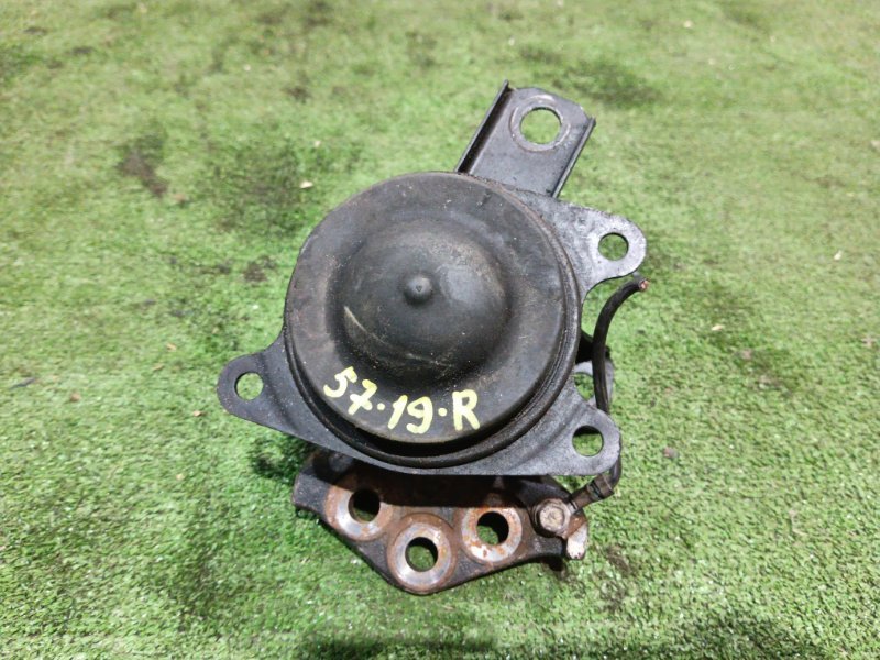 Подушка двигателя Mitsubishi Grandis NA4W 4G69 2008 правая (б/у)