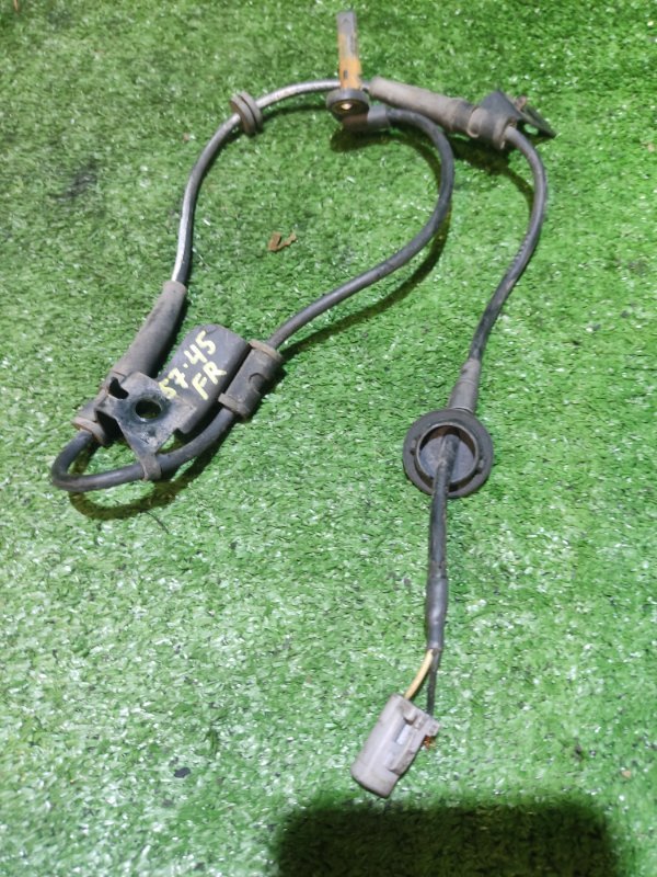 Датчик ABS Mitsubishi Grandis NA4W 4G69 2004 передний правый (б/у)
