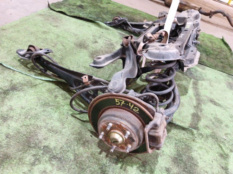 Балка моста Honda Stepwgn RF3 K20A (б/у) Балка моста Honda Stepwgn RF3 K20A (б/у)