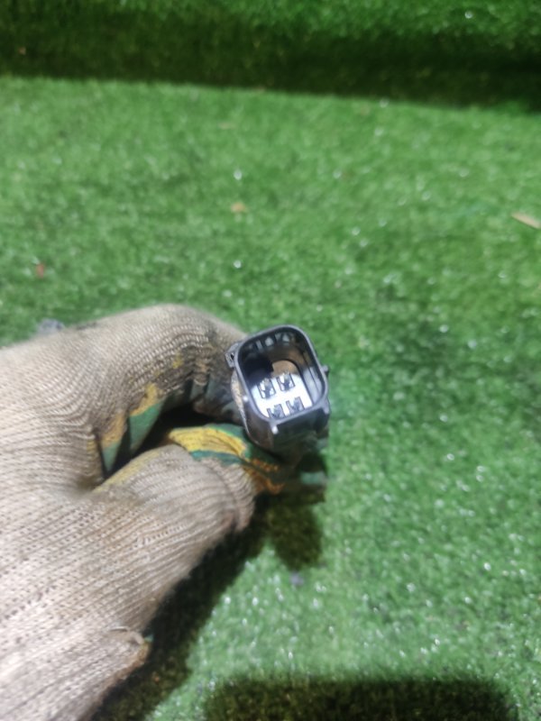 Лямбда-зонд Honda Stepwgn RK1 R20A (б/у) Лямбда-зонд Honda Stepwgn RK1 R20A (б/у)