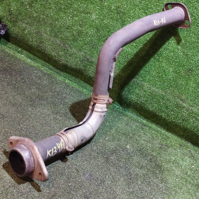 Труба приемная глушителя Suzuki Swift ZC71S K12B (б/у) Труба приемная глушителя Suzuki Swift ZC71S K12B (б/у)