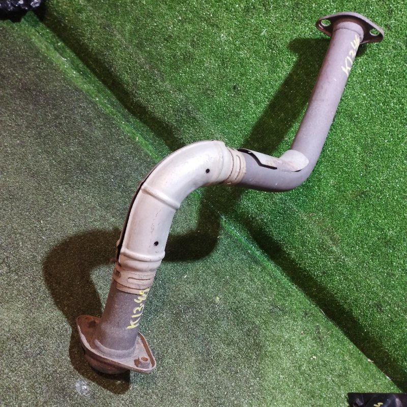 Труба приемная глушителя Suzuki Swift ZC71S K12B (б/у) Труба приемная глушителя Suzuki Swift ZC71S K12B (б/у)