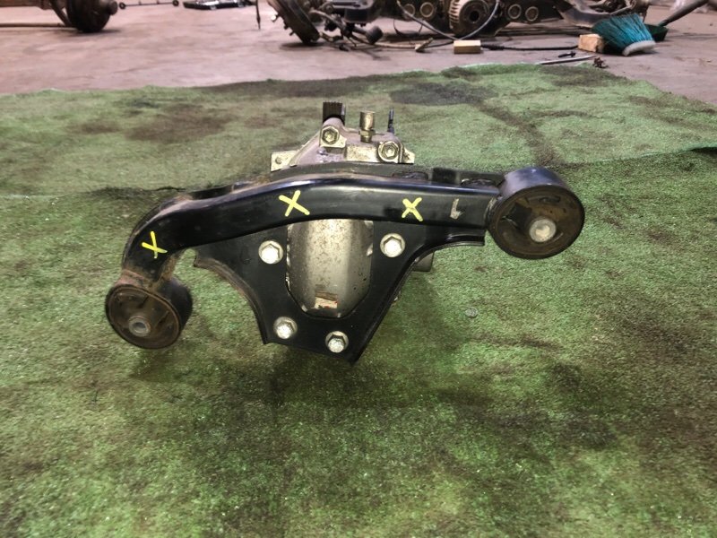 Редуктор моста Toyota LiteAce S412M 3SZ-VE 2013 передний (б/у) Редуктор моста Toyota LiteAce S412M 3SZ-VE 2013 передний (б/у)