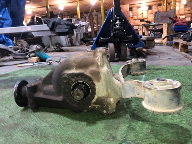 Редуктор моста Subaru Sambar TT2 EN07 2001 передний (б/у) Редуктор моста Subaru Sambar TT2 EN07 2001 передний (б/у)