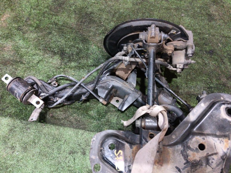 Балка поперечная Honda Edix BE3 K20A (б/у) Балка поперечная Honda Edix BE3 K20A (б/у)