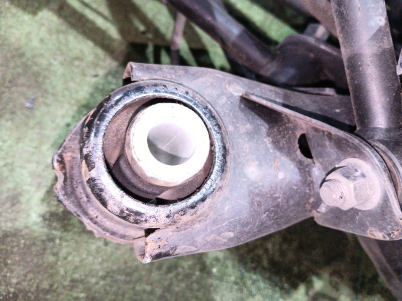 Балка поперечная Toyota Crown GRS181 4GR-FSE 2005 (б/у) Балка поперечная Toyota Crown GRS181 4GR-FSE 2005 (б/у)