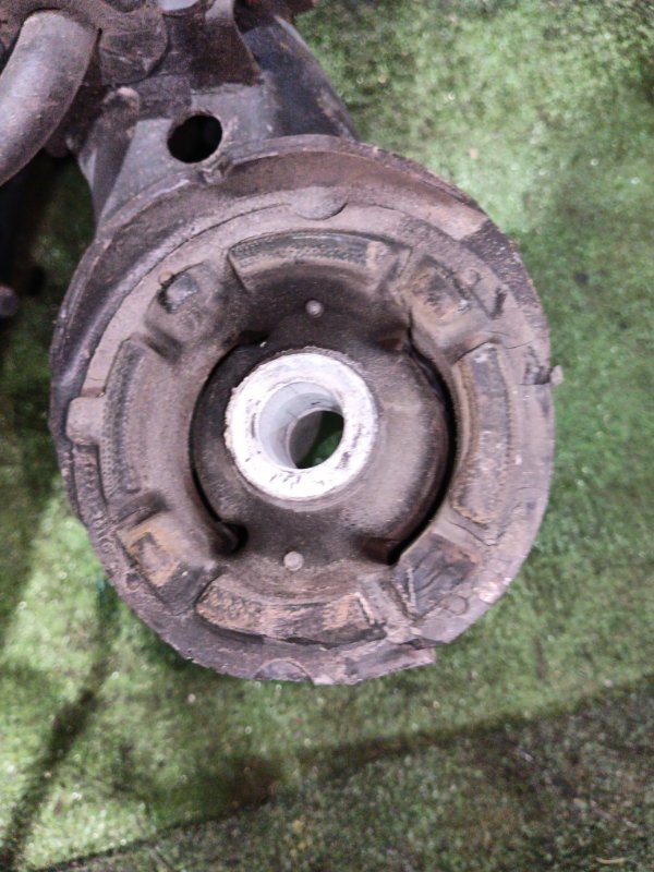 Балка поперечная Toyota Crown GRS181 4GR-FSE 2005 (б/у) Балка поперечная Toyota Crown GRS181 4GR-FSE 2005 (б/у)