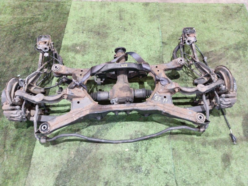 Балка поперечная Subaru Legacy BP5 EJ203 2007 (б/у) Балка поперечная Subaru Legacy BP5 EJ203 2007 (б/у)