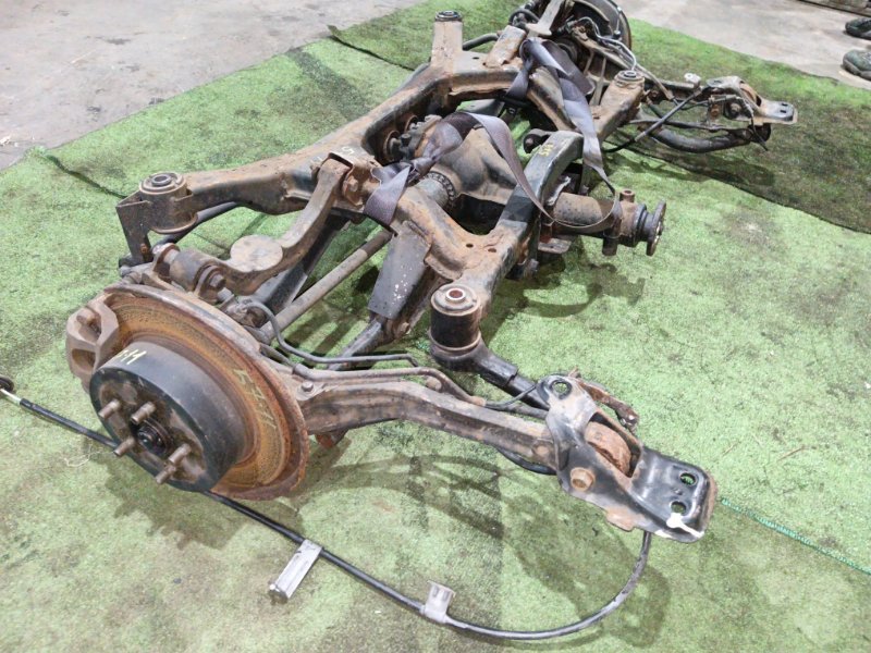 Балка поперечная Subaru Legacy BP5 EJ203 2007 (б/у) Балка поперечная Subaru Legacy BP5 EJ203 2007 (б/у)