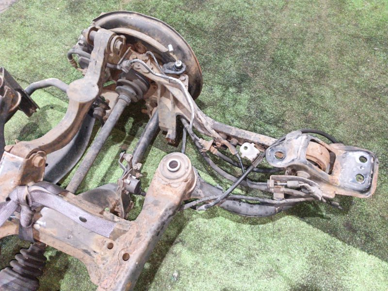 Балка поперечная Subaru Legacy BP5 EJ203 2007 (б/у) Балка поперечная Subaru Legacy BP5 EJ203 2007 (б/у)