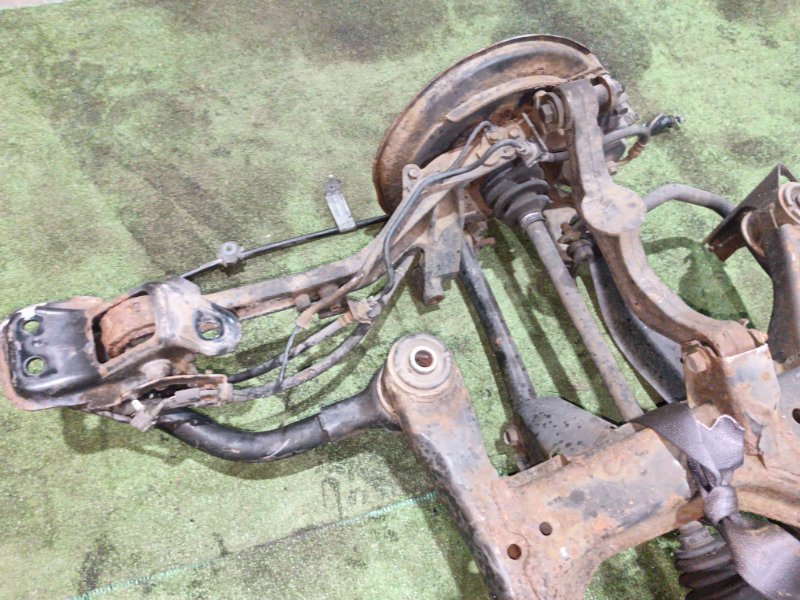 Балка поперечная Subaru Legacy BP5 EJ203 2007 (б/у) Балка поперечная Subaru Legacy BP5 EJ203 2007 (б/у)