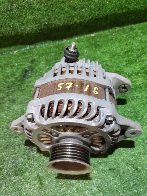 Генератор Subaru Exiga YA4 EJ204 2010 (б/у) Генератор Subaru Exiga YA4 EJ204 2010 (б/у)