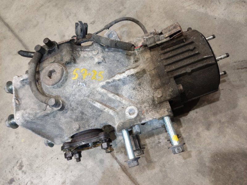 Редуктор моста Toyota Voxy ZRR75 3ZR-FAE 2008 (б/у) Редуктор моста Toyota Voxy ZRR75 3ZR-FAE 2008 (б/у)