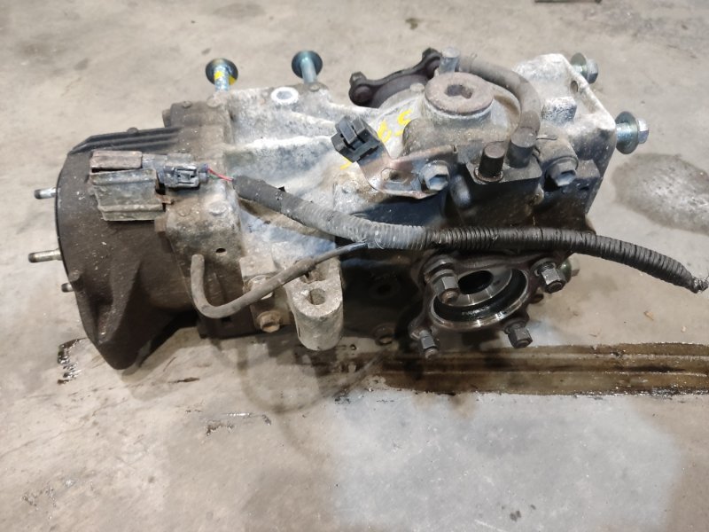 Редуктор моста Toyota Voxy ZRR75 3ZR-FAE 2008 (б/у) Редуктор моста Toyota Voxy ZRR75 3ZR-FAE 2008 (б/у)
