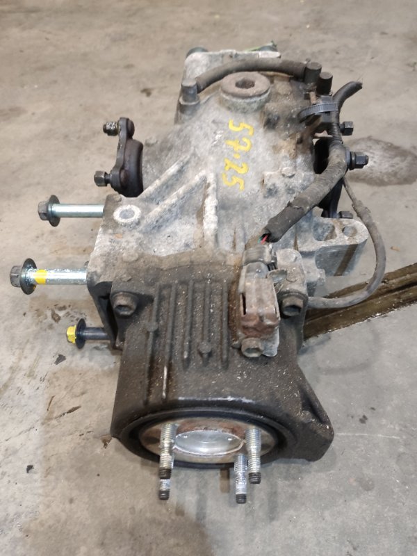 Редуктор моста Toyota Voxy ZRR75 3ZR-FAE 2008 (б/у) Редуктор моста Toyota Voxy ZRR75 3ZR-FAE 2008 (б/у)