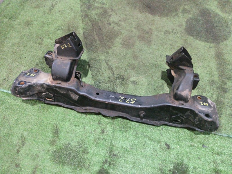 Балка под ДВС Toyota Lite Ace Noah KR42V 7K-E 2000 (б/у) Балка под ДВС Toyota Lite Ace Noah KR42V 7K-E 2000 (б/у)