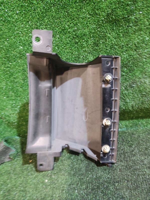 Планка под фонарь Nissan NOTE E11 HR15DE задняя левая (б/у) Планка под фонарь Nissan NOTE E11 HR15DE задняя левая (б/у)