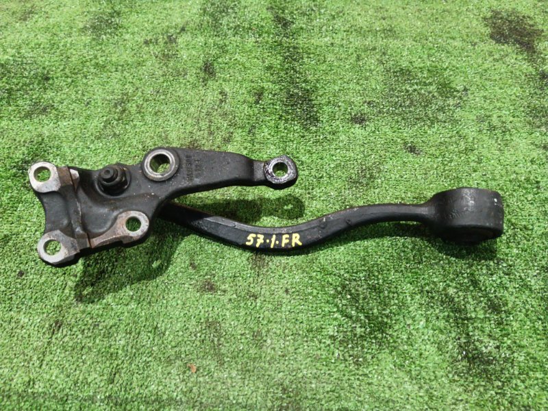 Рычаг подвески BMW 525i E34 M20B25 1989 передний правый (б/у) Рычаг подвески BMW 525i E34 M20B25 1989 передний правый (б/у)