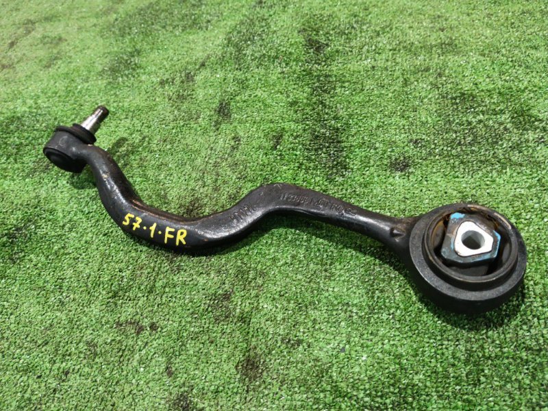 Рычаг подвески BMW 525i E34 M20B25 1989 передний правый (б/у) Рычаг подвески BMW 525i E34 M20B25 1989 передний правый (б/у)