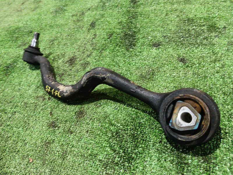 Рычаг подвески BMW 525i E34 M20B25 1989 передний левый (б/у) Рычаг подвески BMW 525i E34 M20B25 1989 передний левый (б/у)