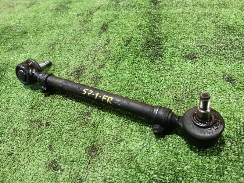 Рычаг подвески BMW 525i E34 M20B25 1989 передний правый (б/у) Рычаг подвески BMW 525i E34 M20B25 1989 передний правый (б/у)