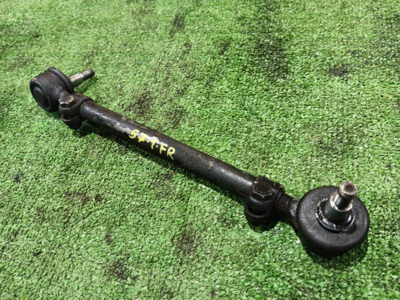 Рычаг подвески BMW 525i E34 M20B25 1989 передний правый (б/у) Рычаг подвески BMW 525i E34 M20B25 1989 передний правый (б/у)