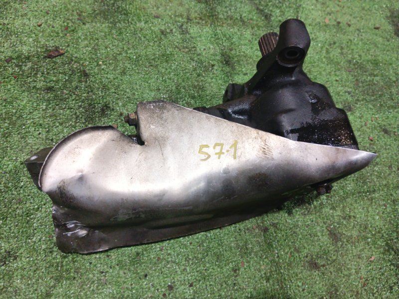 Редуктор рулевой BMW 525i E34 M20B25 1989 (б/у) Редуктор рулевой BMW 525i E34 M20B25 1989 (б/у)