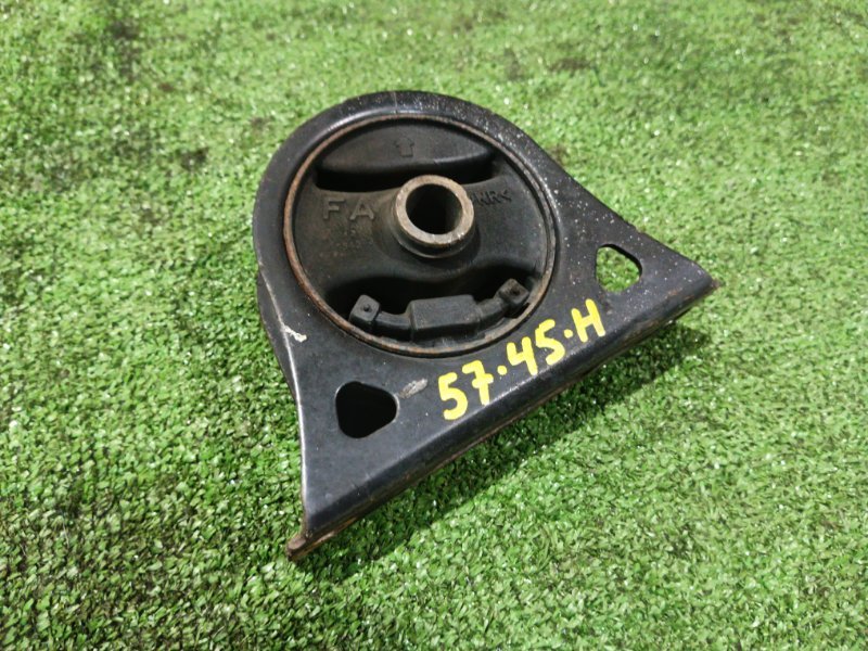 Подушка двигателя Mitsubishi Grandis NA4W 4G69 2004 задняя (б/у)