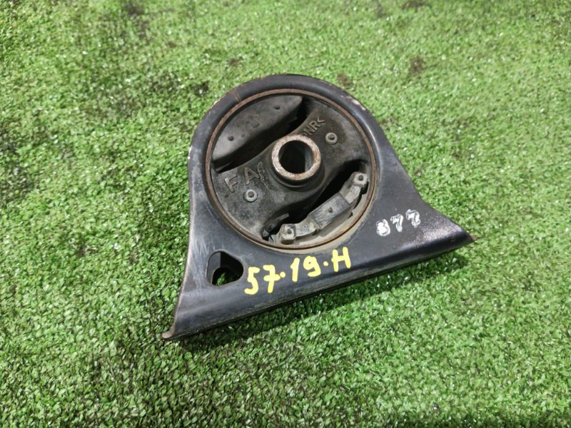 Подушка двигателя Mitsubishi Grandis NA4W 4G69 2008 задняя (б/у)