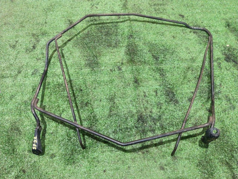 Кронштейн запасного колеса Toyota Voxy AZR60 1AZ-FSE 2005 (б/у)