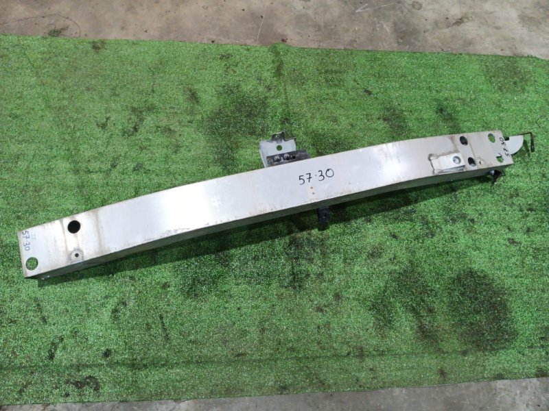 Усилитель бампера Nissan Tiida NC11 HR15DE 2007 (б/у)