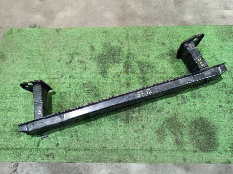 Усилитель бампера Nissan NV200 VM20 HR16DE 2012 (б/у)