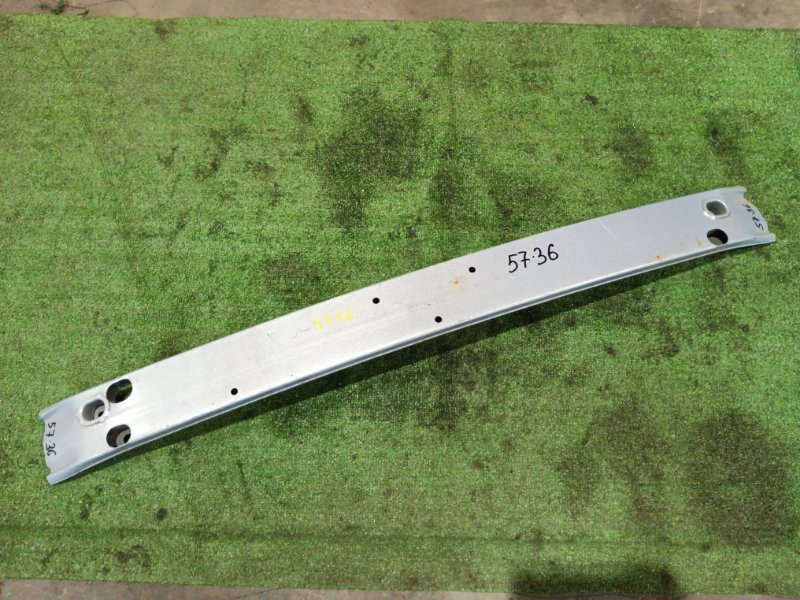 Усилитель бампера Toyota Vitz SCP10 1SZ-FE 2004 (б/у) Усилитель бампера Toyota Vitz SCP10 1SZ-FE 2004 (б/у)