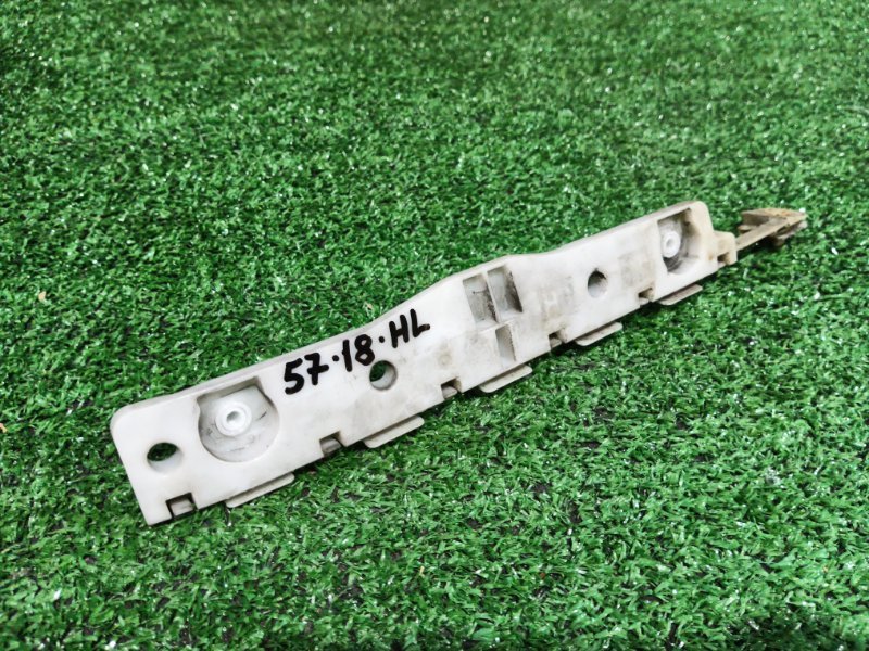 Клипса бампера Nissan NV200 VM20 HR16DE 2013 задняя левая (б/у)