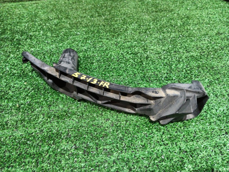 Клипса бампера Volkswagen Golf 5M1 CAX 2008 передняя правая (б/у)