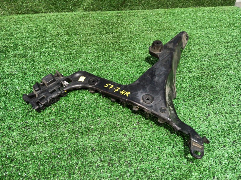 Клипса бампера Audi A3 8PA CAXC 2003 задняя правая (б/у)