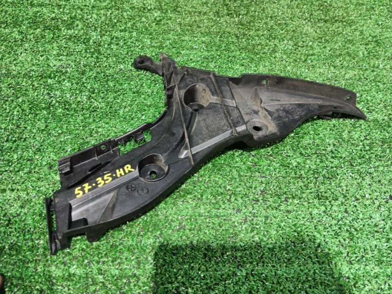 Клипса бампера Audi A3 CXS 2013 задняя правая (б/у)