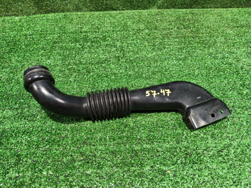 Воздухозаборник Nissan March AK12 CR12DE 2008 (б/у)