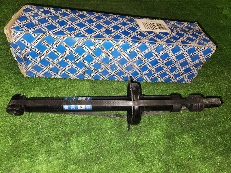 Амортизатор HONDA ACCORD CF3 задний правый (б/у)