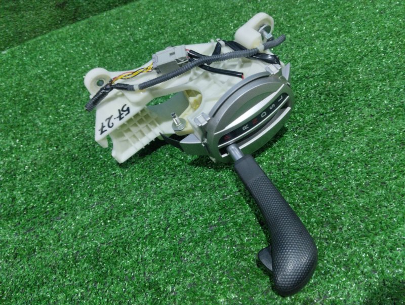 Рычаг переключения КПП Honda Fit GD1 L13A (б/у)