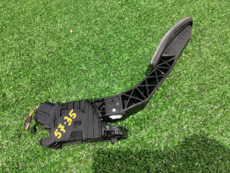 Педаль Audi A3 CXS 2013 (б/у)