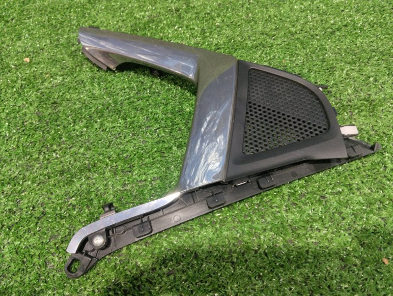 Накладка пластиковая в салон Honda CR-Z ZF1 LEA левая (б/у)