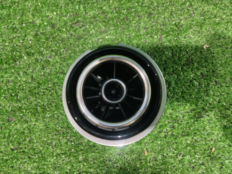 Дефлектор воздушный Audi A3 CXS 2013 (б/у)