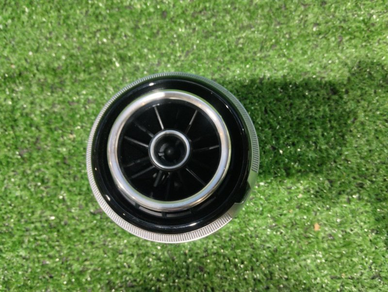 Дефлектор воздушный Audi A3 CXS 2013 (б/у)